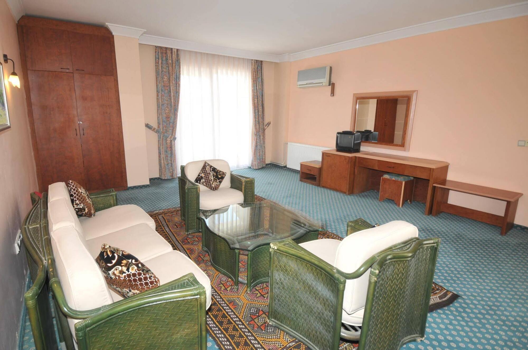 Villa Lycus Hotel Karahayit  Exteriör bild